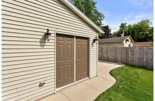 2407 Wedemeyer Street, Sheboygan, WI 53081