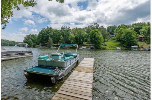 S1286 W Redstone Drive, La Valle, WI 53941