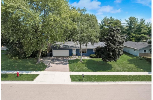 1073 Jerico Lane, Sun Prairie, WI 53590