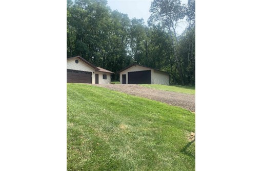 N5688 Hickory Hill Lane, Green Lake, WI 54941