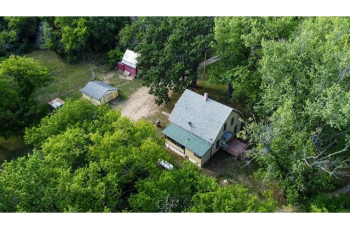 435 Mcmillan Road, Poynette, WI 53955