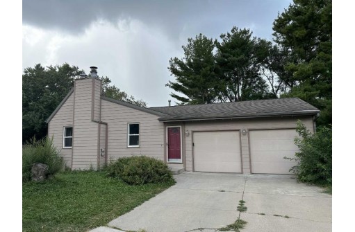 3620 Glenn Lane, Middleton, WI 53562