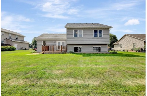 1276 Chadsworth Drive, Sun Prairie, WI 53590