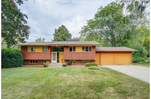 5214 Barton Road, Madison, WI 53711