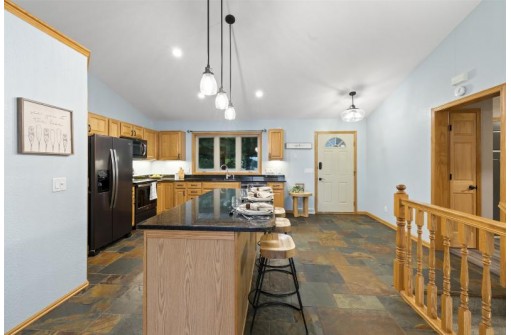 W11099 Lakeview Drive, Merrimac, WI 53561