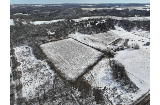 40 +/- ACRES Plank Road, Highland, WI 53543