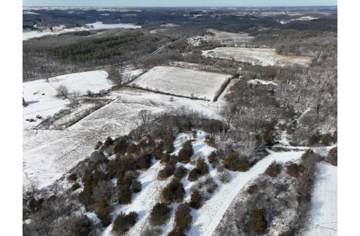 40 +/- ACRES Plank Road, Highland, WI 53543