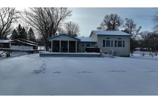 W6794 Marine Drive, Markesan, WI 53946