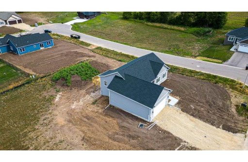 413 Luann Kay Lane, Orfordville, WI 53576