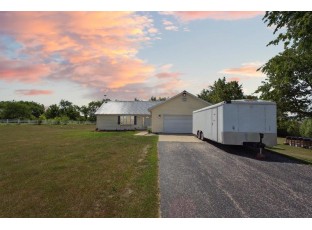 W1525 Rose Lane Brodhead, WI 53520