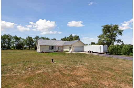 W1525 Rose Lane, Brodhead, WI 53520