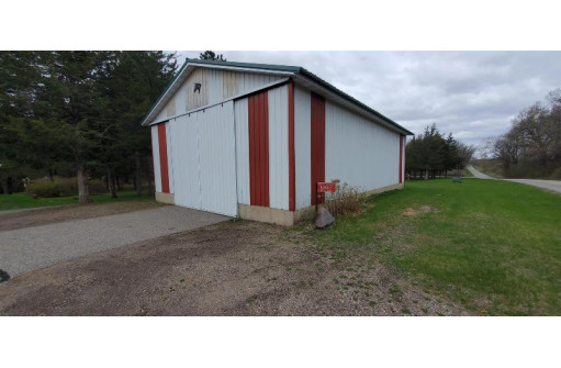 N461 12th Avenue, Montello, WI 53949-8807