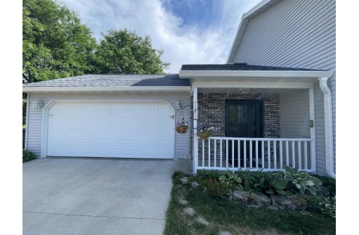 1832 Nordic Court, Reedsburg, WI 53959