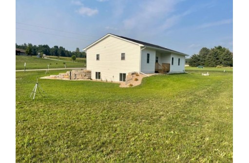 S7126 Owls Head Road, Merrimac, WI 53561