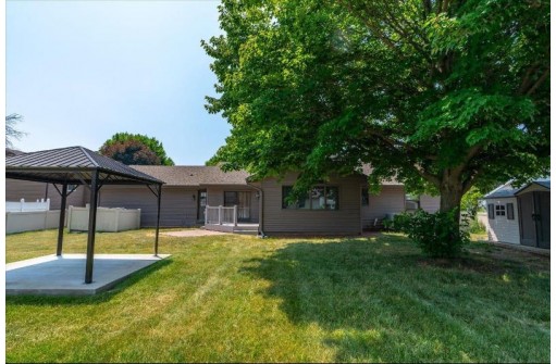 4409 Southwyck Drive, Janesville, WI 53546