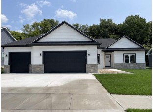 3924 Tanglewood Place Janesville, WI 53536