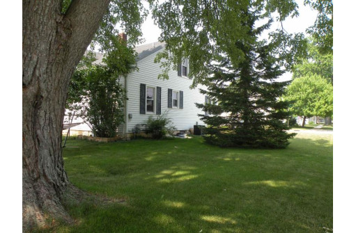 340 Sw Ceresco Street, Berlin, WI 54923