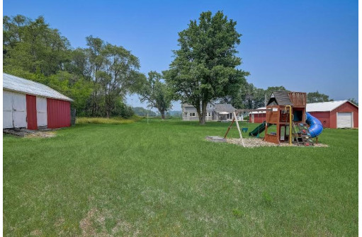 W6801 Patchin Road, Pardeeville, WI 53954