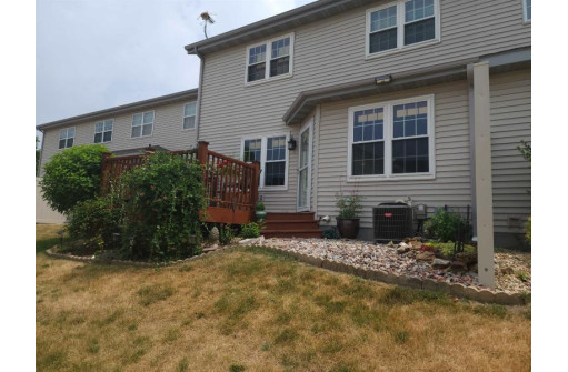 6029 Dell Drive, Madison, WI 53718