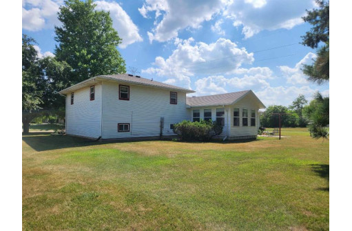 10651 N Hillside Row, Edgerton, WI 53534