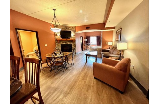 2411 River Road 2451, Wisconsin Dells, WI 53965