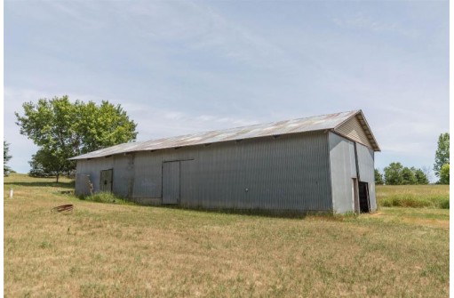 N3600 County Road A, Oxford, WI 53952