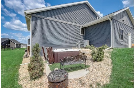 1612 Goose Street, Sun Prairie, WI 53590