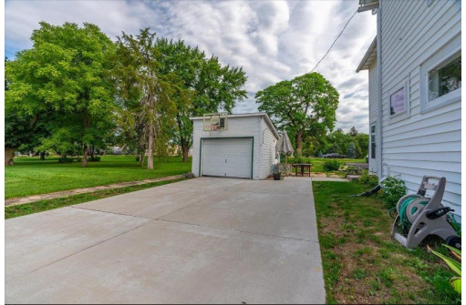 119 Clark Street, Cottage Grove, WI 53527