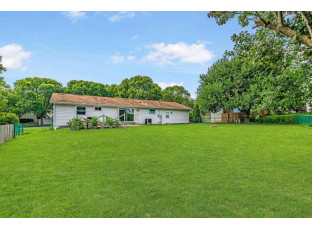 2309 Muir Field Road Madison, WI 53719