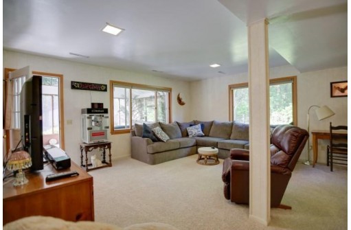 6312 Southern Circle, Monona, WI 53716