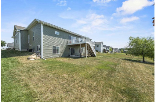 4133 Painted Arabian Run, DeForest, WI 53532