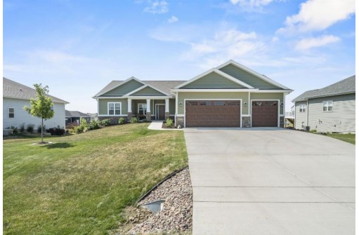 4133 Painted Arabian Run, DeForest, WI 53532