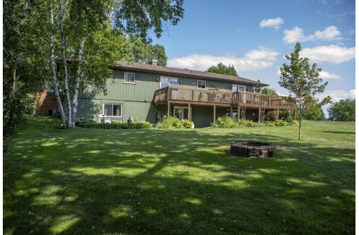 225 S Prairie Avenue, Deerfield, WI 53531