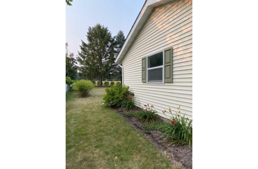 1009 Balsam Court, Delavan, WI 53115