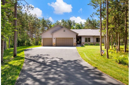 1477 Spyglass Court, Nekoosa, WI 54457