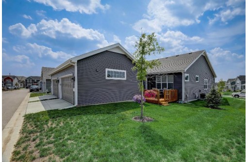 313 Crane Crossing, Waunakee, WI 53597