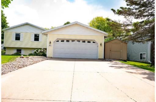 5913 Glenway Street, McFarland, WI 53558