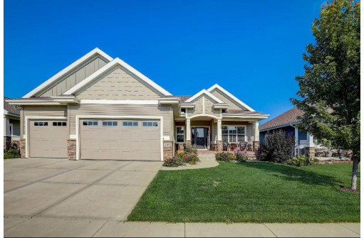 1018 Waterford Lane, Waunakee, WI 53597