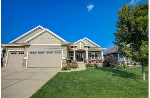 1018 Waterford Lane, Waunakee, WI 53597