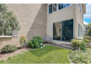 95 Golf Parkway D, Madison, WI 53704