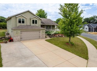 955 Hay Creek Trail Reedsburg, WI 53959