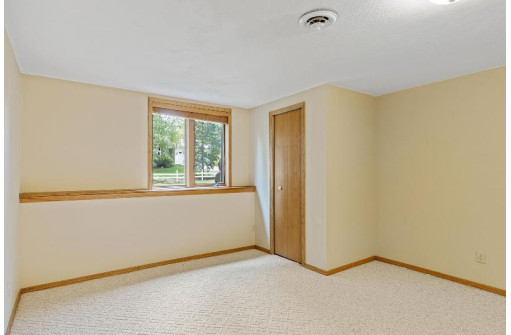 7241 Gladstone Drive, Madison, WI 53719