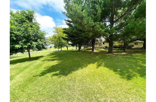 W9179 Horse Shoe Road, Beaver Dam, WI 53916