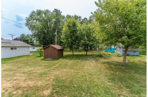 411 Lynn Avenue, Baraboo, WI 53913