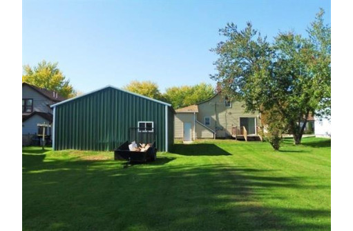 548 S Division Street, New Lisbon, WI 53950-1237