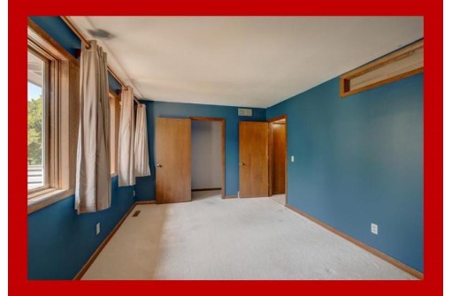 2104 Pike Drive, Madison, WI 53713