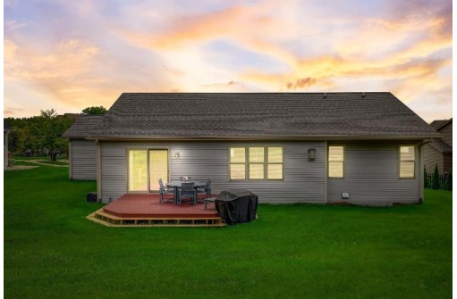 333 Nature Place, Johnson Creek, WI 53038