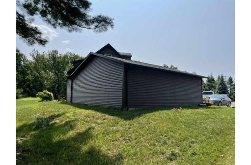 E9704 Pleasant Valley Road, Baraboo, WI 53913