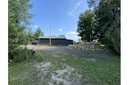 E9704 Pleasant Valley Road, Baraboo, WI 53913