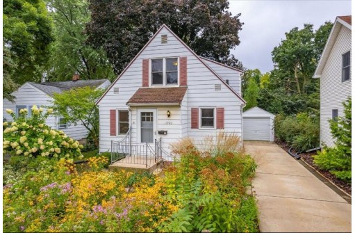 2905 Barlow Street, Madison, WI 53705